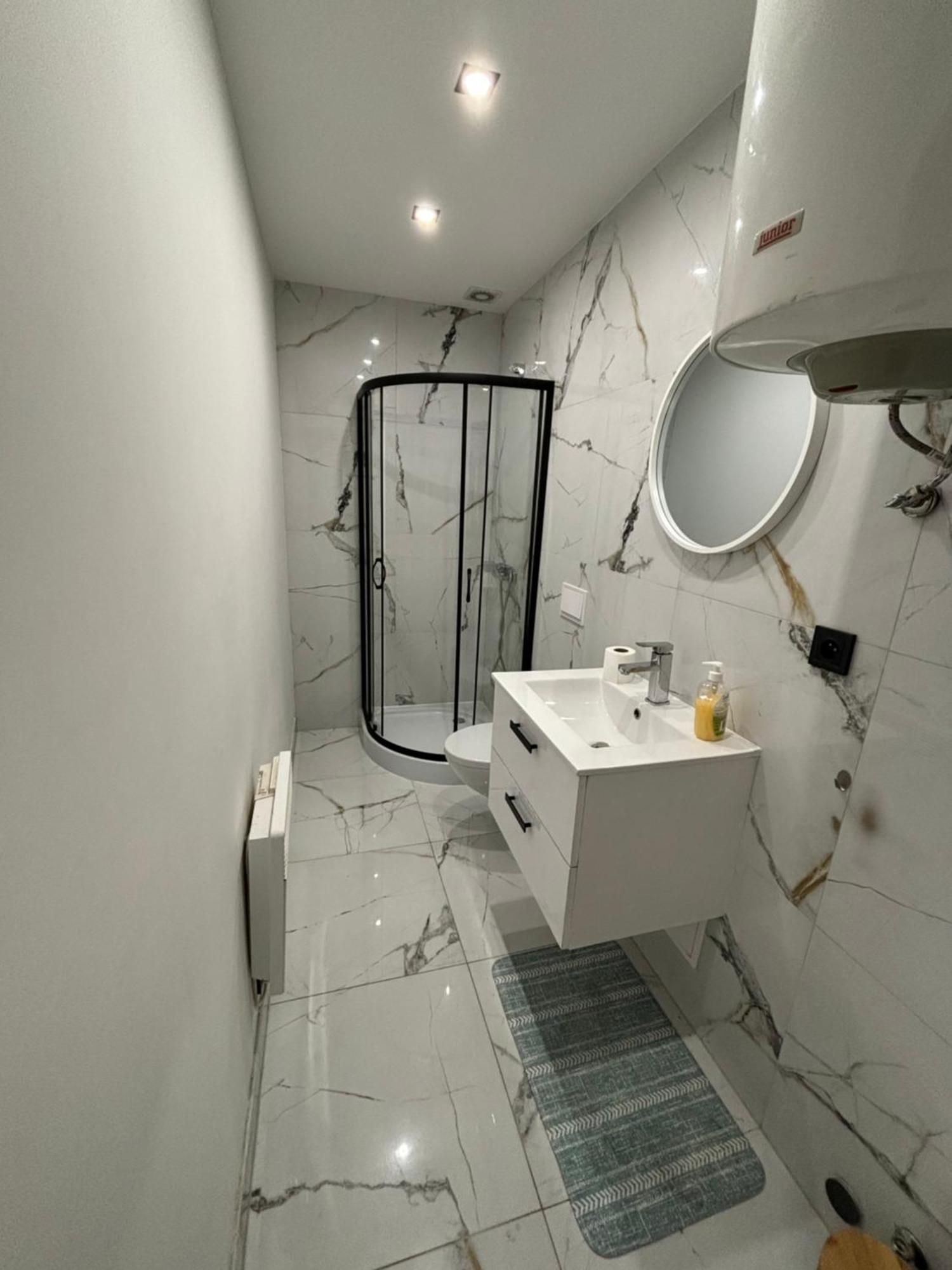 Kk Apartament Marszalkowski Bytom Exterior photo